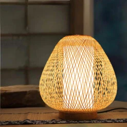 Traditional Bamboo Desk Lamp Weave Lampshade